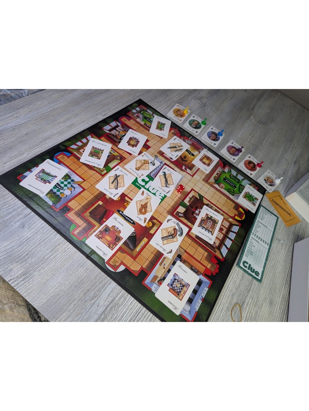 Vintage 1998 Clue Classic Detective Board Game by Parker Brothers